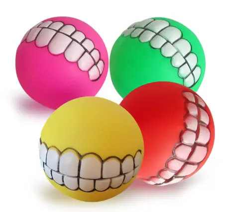 SQUEAKY TOOTH BALL DOG TOY 7.5CM